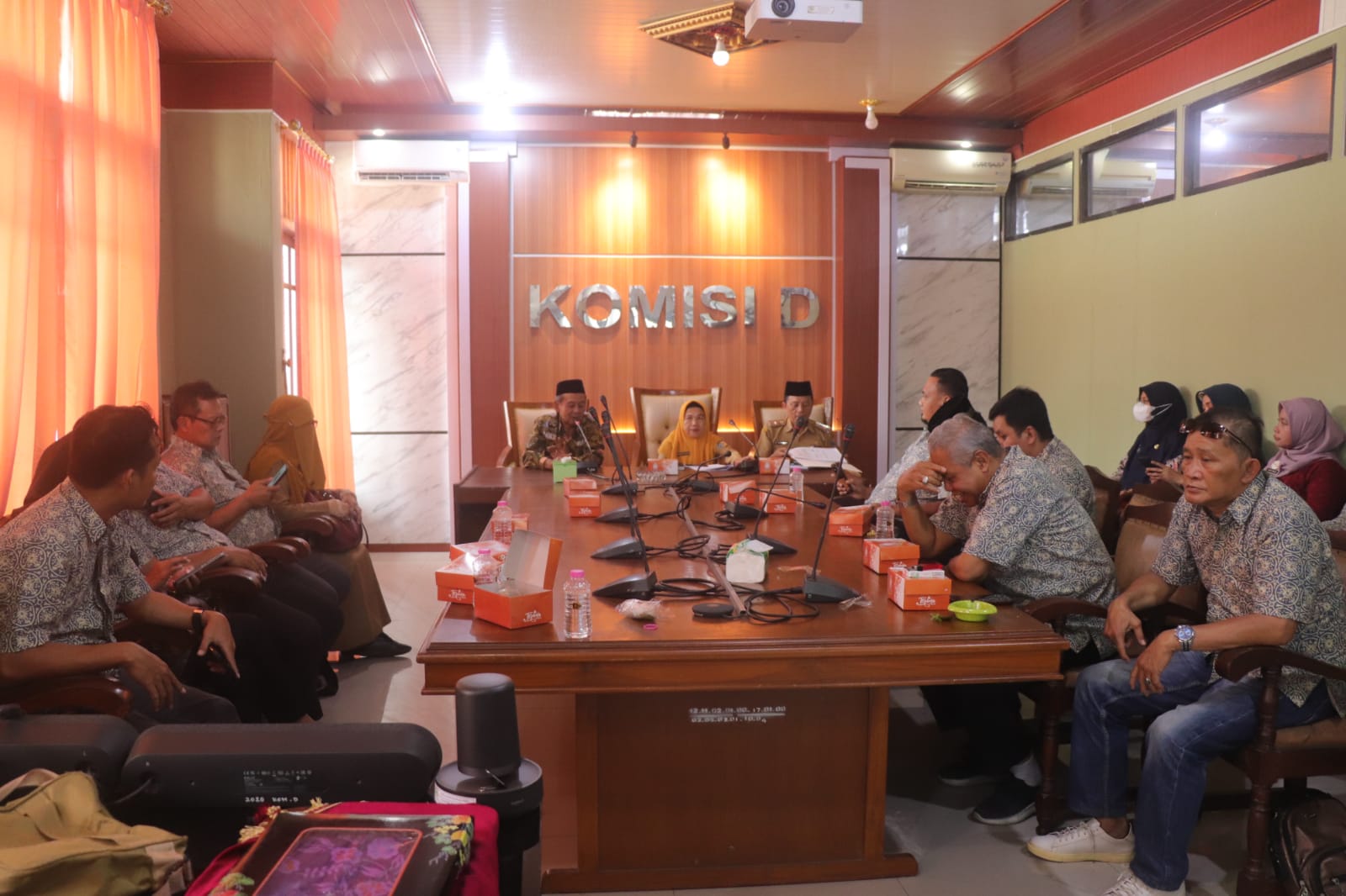 KUNJUNGAN KERJA KOMISI C DPRD KOTA PEKALONGAN